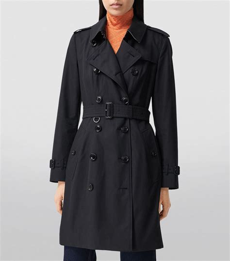 Burberry The Chelsea Heritage Trench Coat